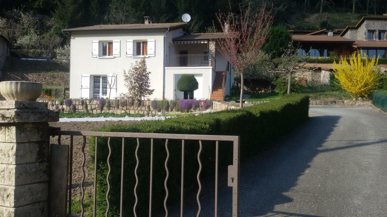 Gite Aurives Le Cheylard Bagian luar foto